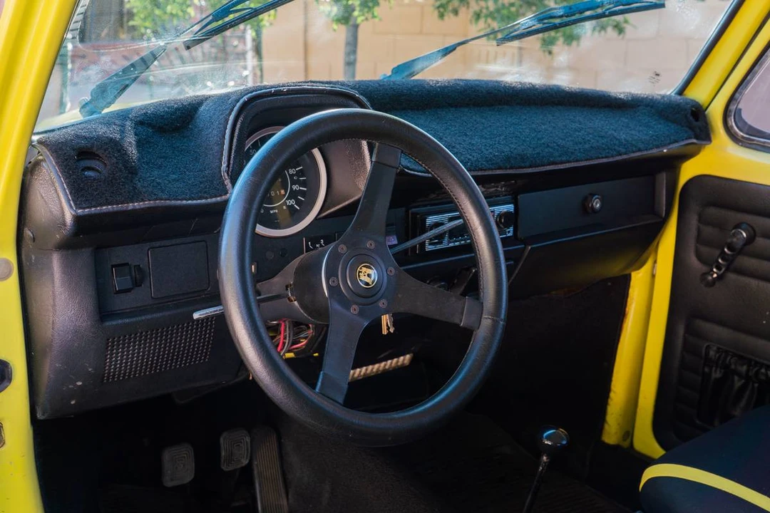 1974 Volkswagen Super Beetle - Image 13 of 24