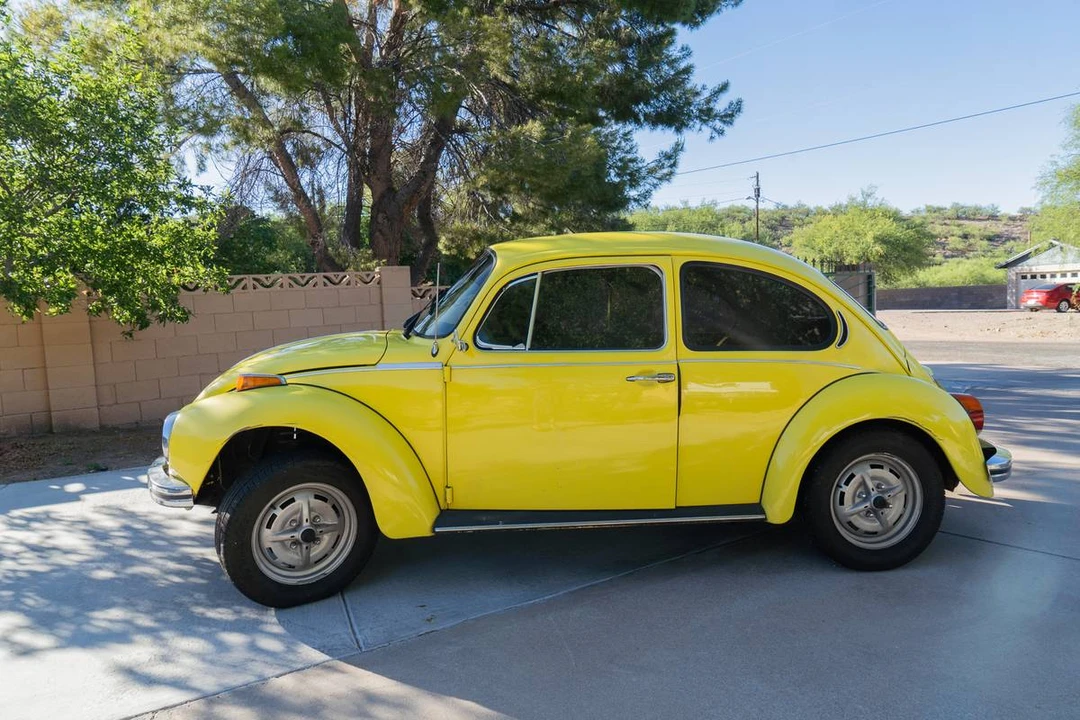 1974 Volkswagen Super Beetle - Image 2 of 24