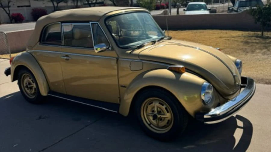 1974 Volkswagen Super Beetle - Image 6 of 31