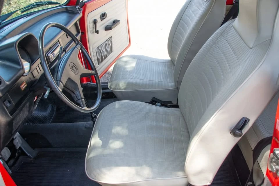 1974 Volkswagen Super Beetle - Image 4 of 11