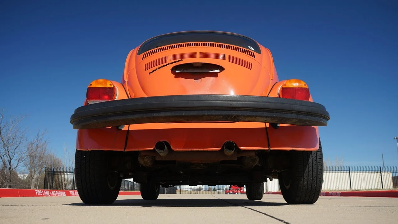 1974 Volkswagen Super Beetle - Image 15 of 21