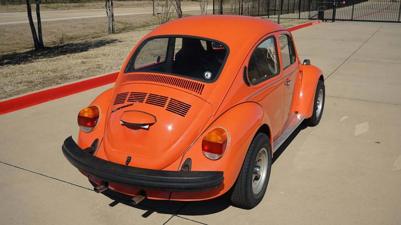 1974 Volkswagen Super Beetle - Image 16 of 21
