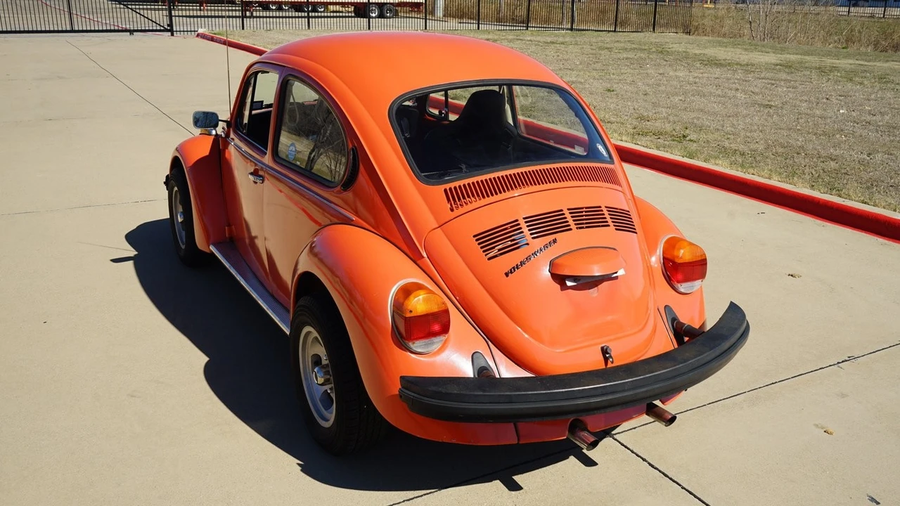 1974 Volkswagen Super Beetle - Image 10 of 21