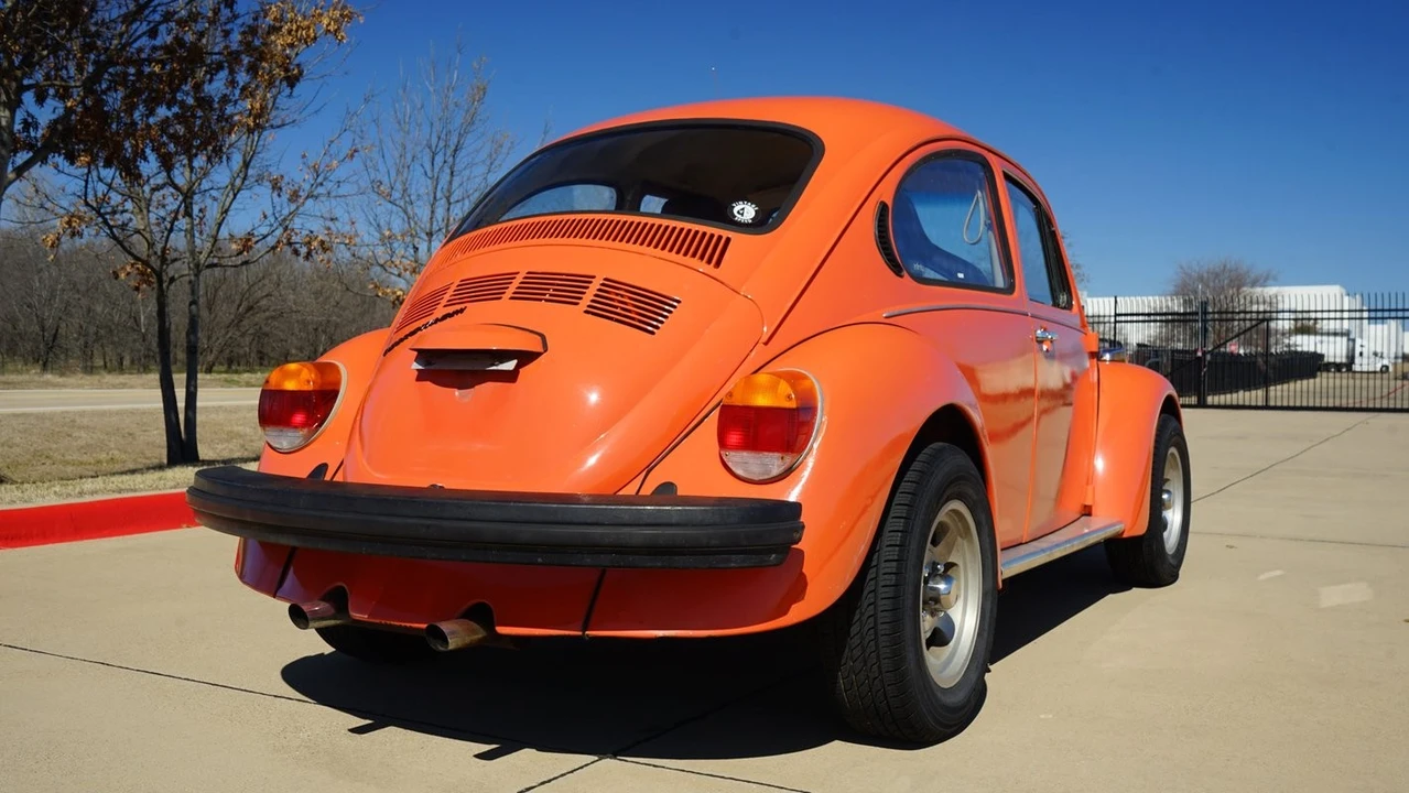 1974 Volkswagen Super Beetle - Image 17 of 21