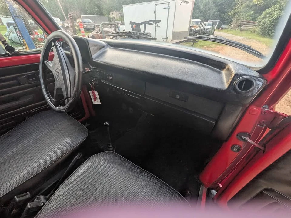 1974 Volkswagen Super Beetle - Image 6 of 10