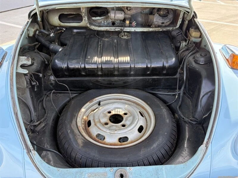 1974 Volkswagen Super Beetle - Image 7 of 12