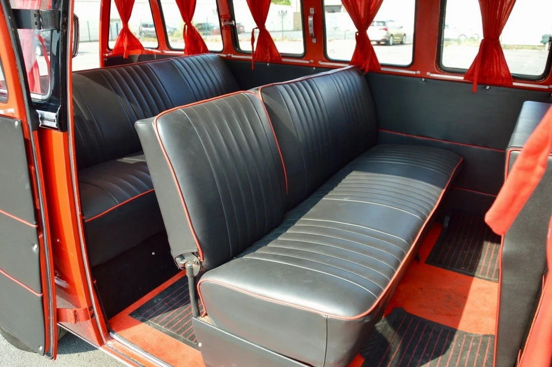 1974 Volkswagen Split-Window Bus - Image 27 of 30