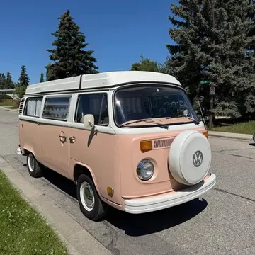 1974 Volkswagen T2 Bay Window Bus Westfalia