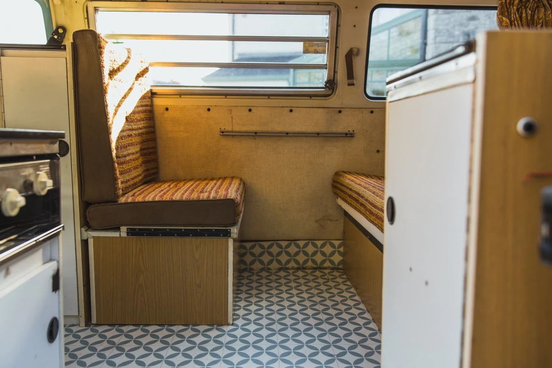 1974 Volkswagen Bay-Window Camper - Image 30 of 30