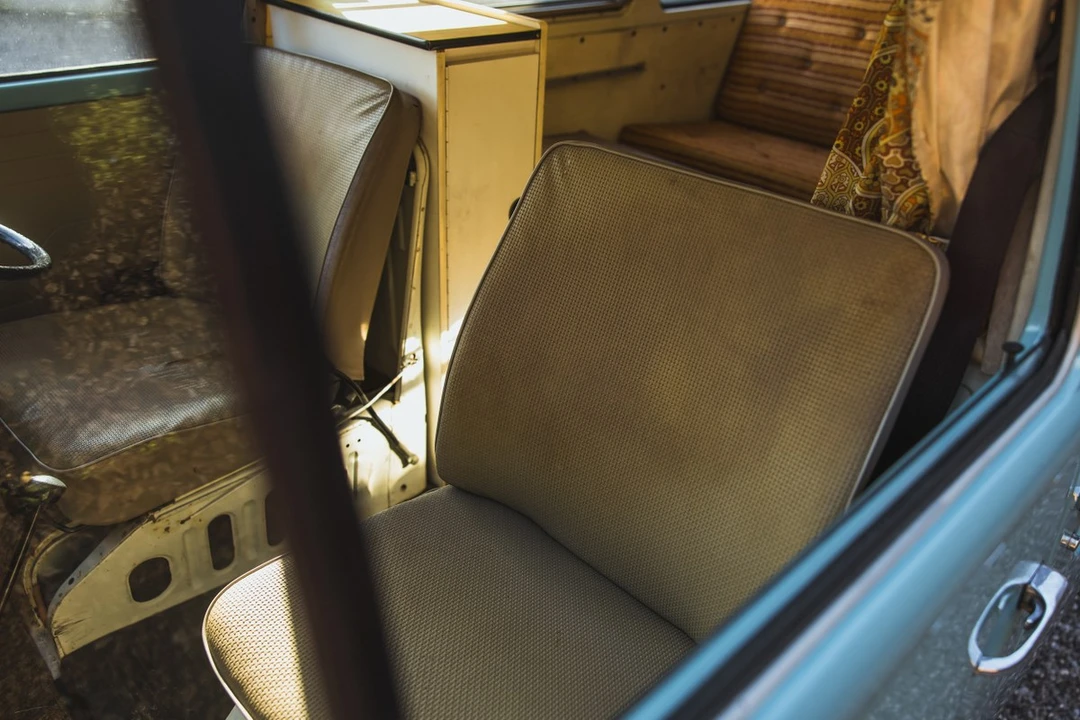1974 Volkswagen Bay-Window Camper - Image 17 of 30