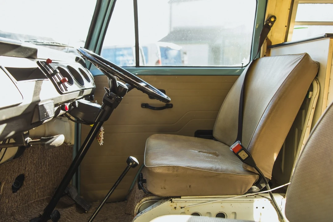 1974 Volkswagen Bay-Window Camper - Image 26 of 30