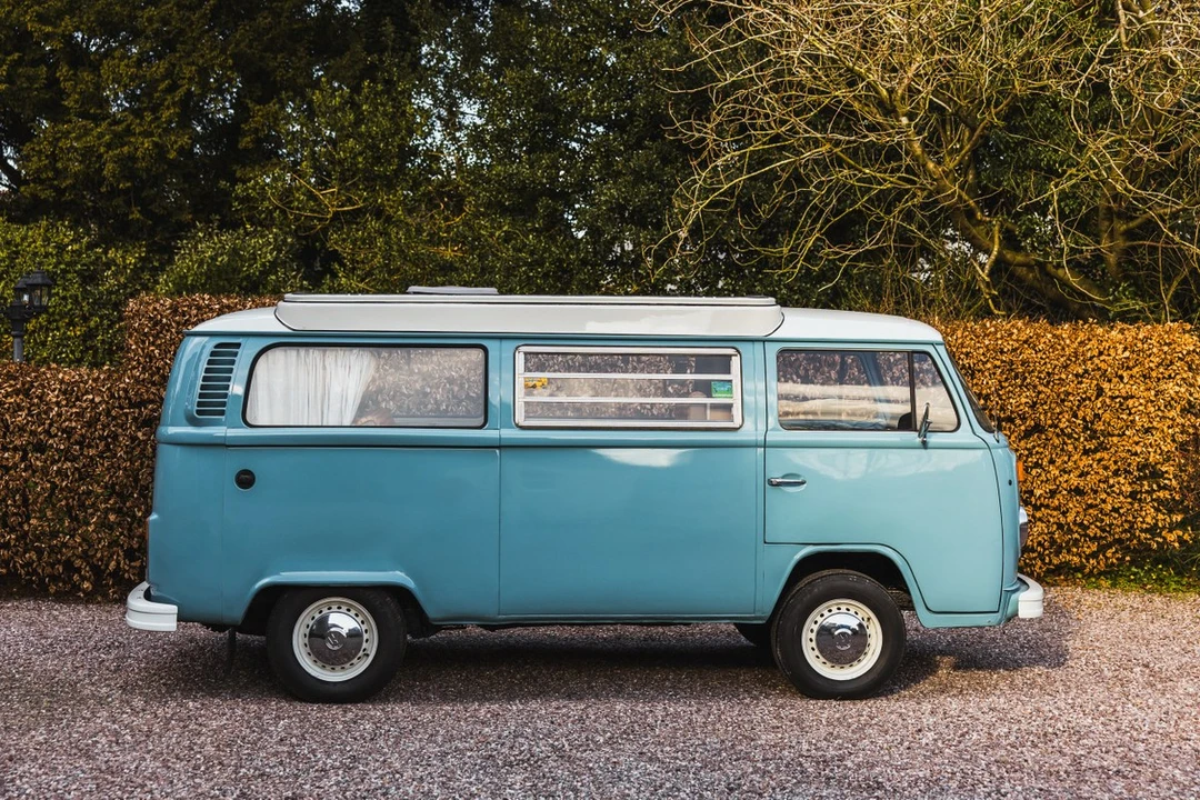 1974 Volkswagen Bay-Window Camper - Image 2 of 30