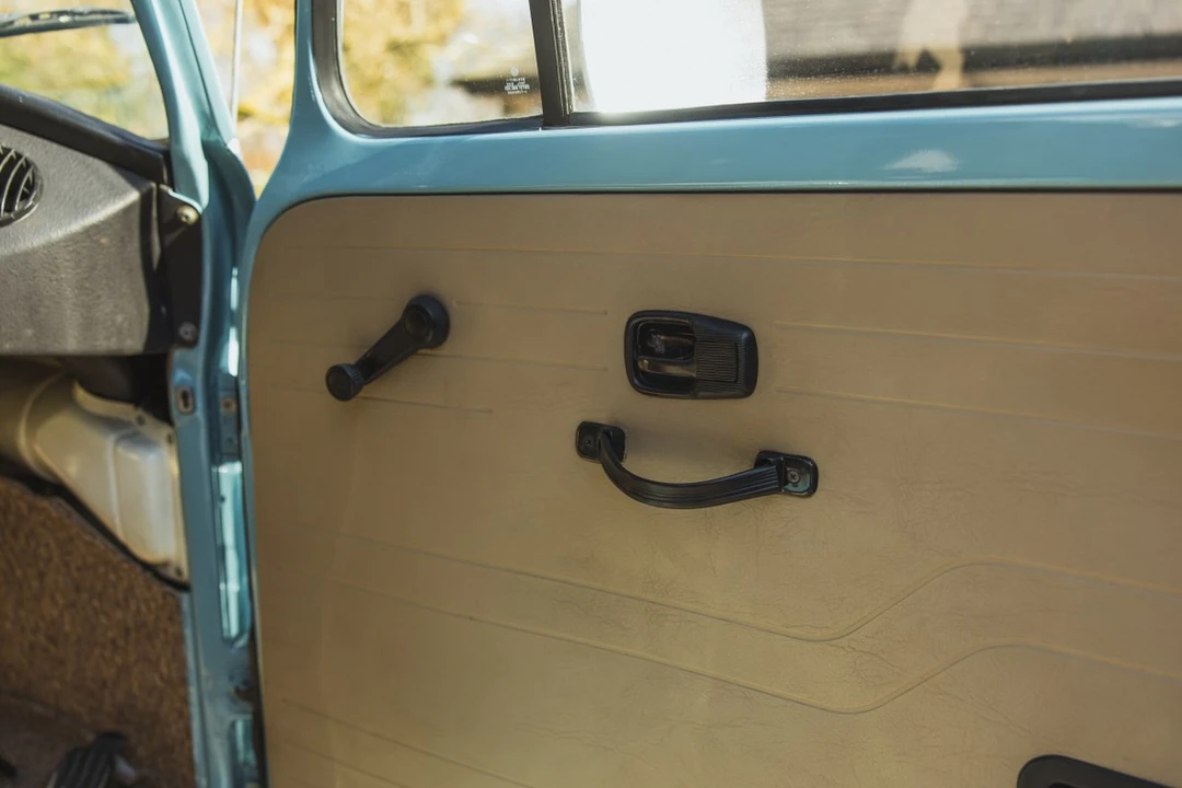1974 Volkswagen Bay-Window Camper - Image 23 of 30