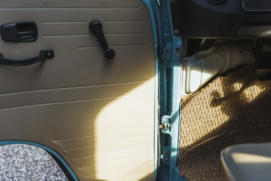 1974 Volkswagen Bay-Window Camper - Image 29 of 30