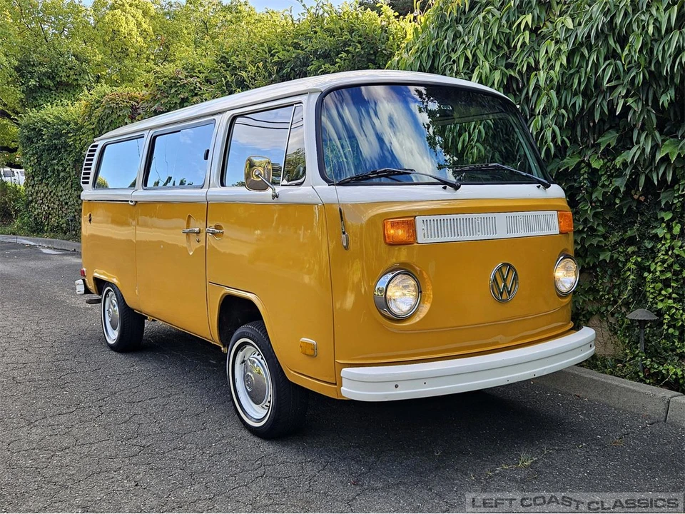 1974 Volkswagen EuroVan - Image 12 of 31