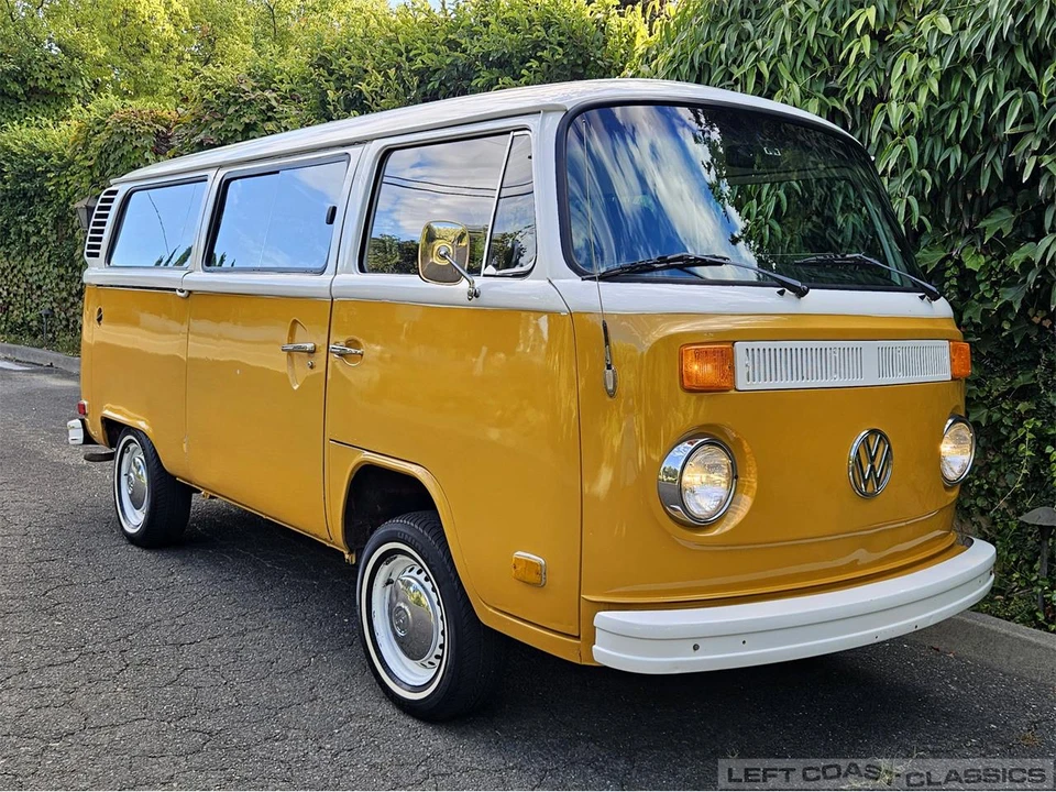 1974 Volkswagen EuroVan - Image 13 of 31