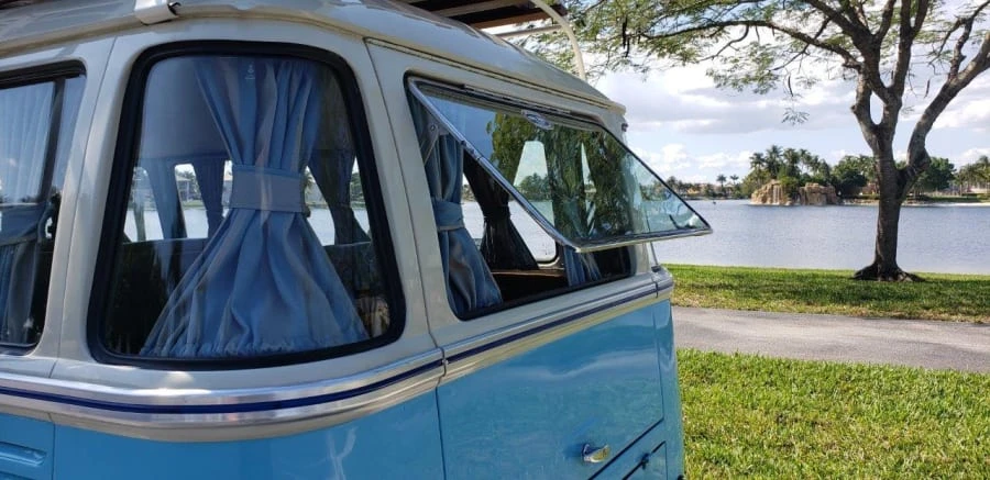 1974 Volkswagen EuroVan - Image 9 of 12