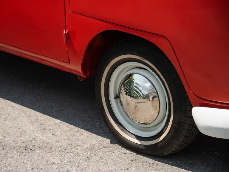 1974 Volkswagen Split-Window Bus - Image 17 of 31