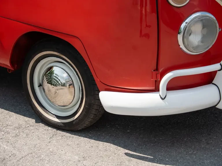 1974 Volkswagen Split-Window Bus - Image 18 of 31