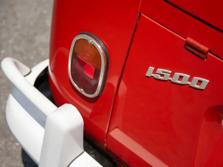 1974 Volkswagen Split-Window Bus - Image 15 of 31