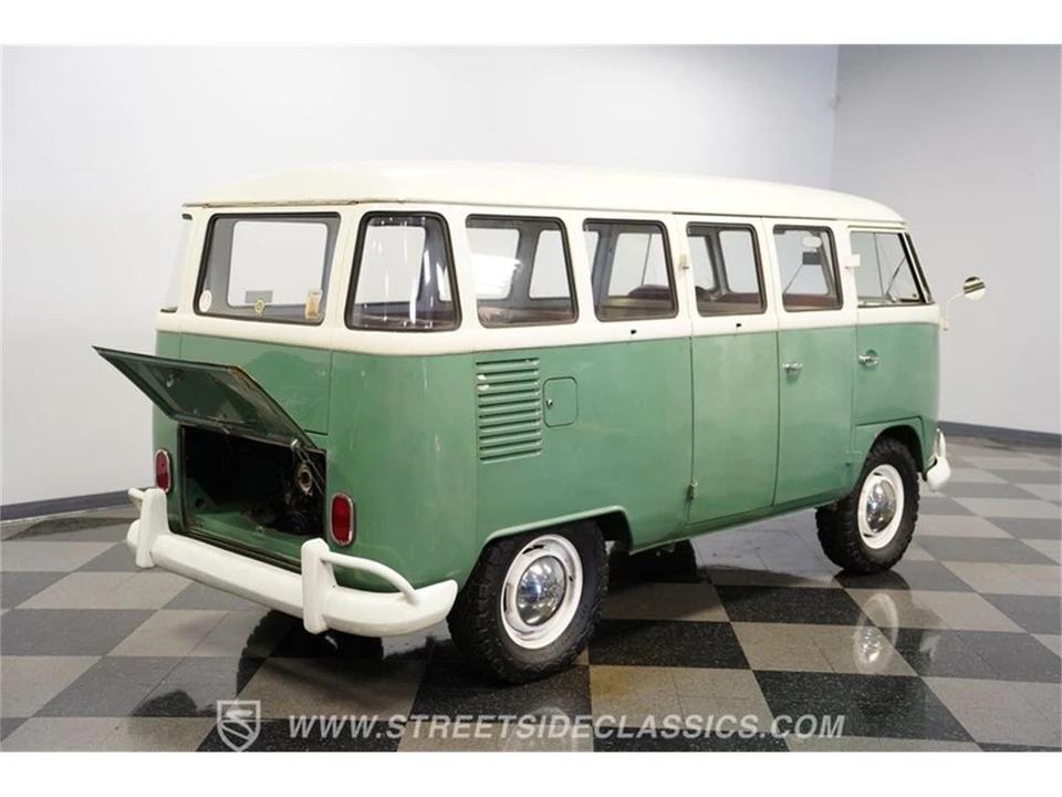 1974 Volkswagen Bay-Window Bus - Image 29 of 31
