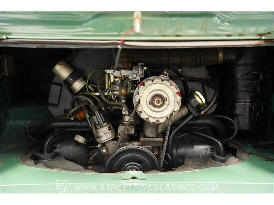 1974 Volkswagen Bay-Window Bus - Image 31 of 31