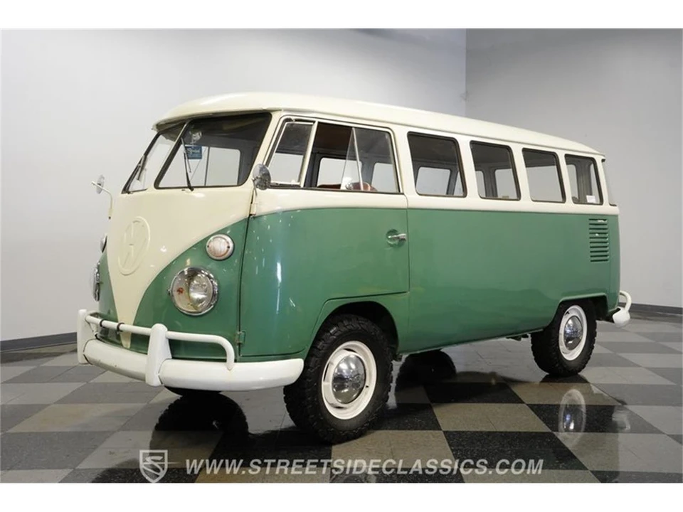 1974 Volkswagen Bay-Window Bus - Image 3 of 31