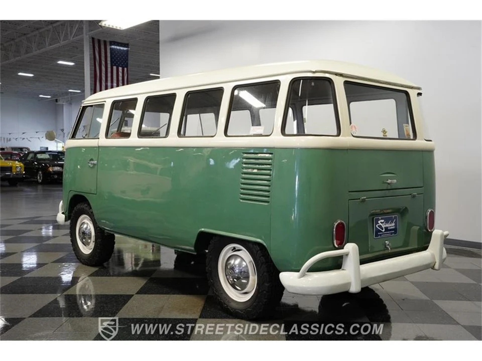1974 Volkswagen Bay-Window Bus - Image 7 of 31