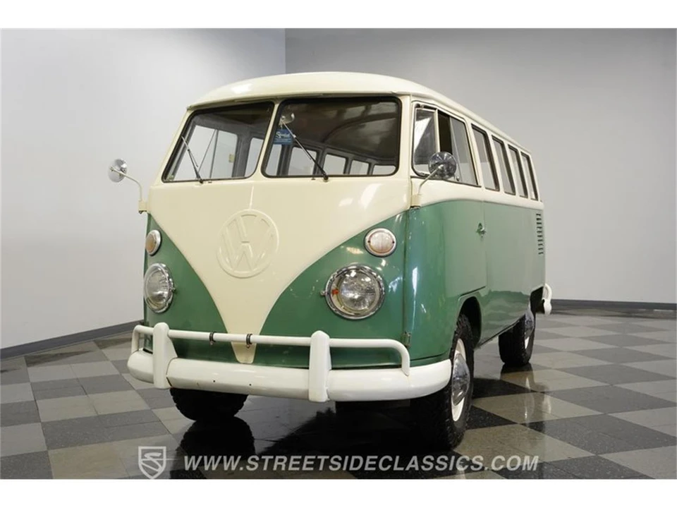 1974 Volkswagen Bay-Window Bus - Image 16 of 31