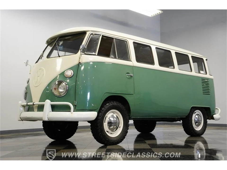 1974 Volkswagen Bay-Window Bus - Image 19 of 31