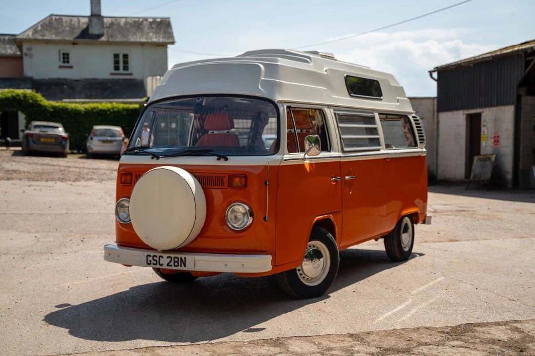 1974 Volkswagen Bay-Window Camper - Image 8 of 30