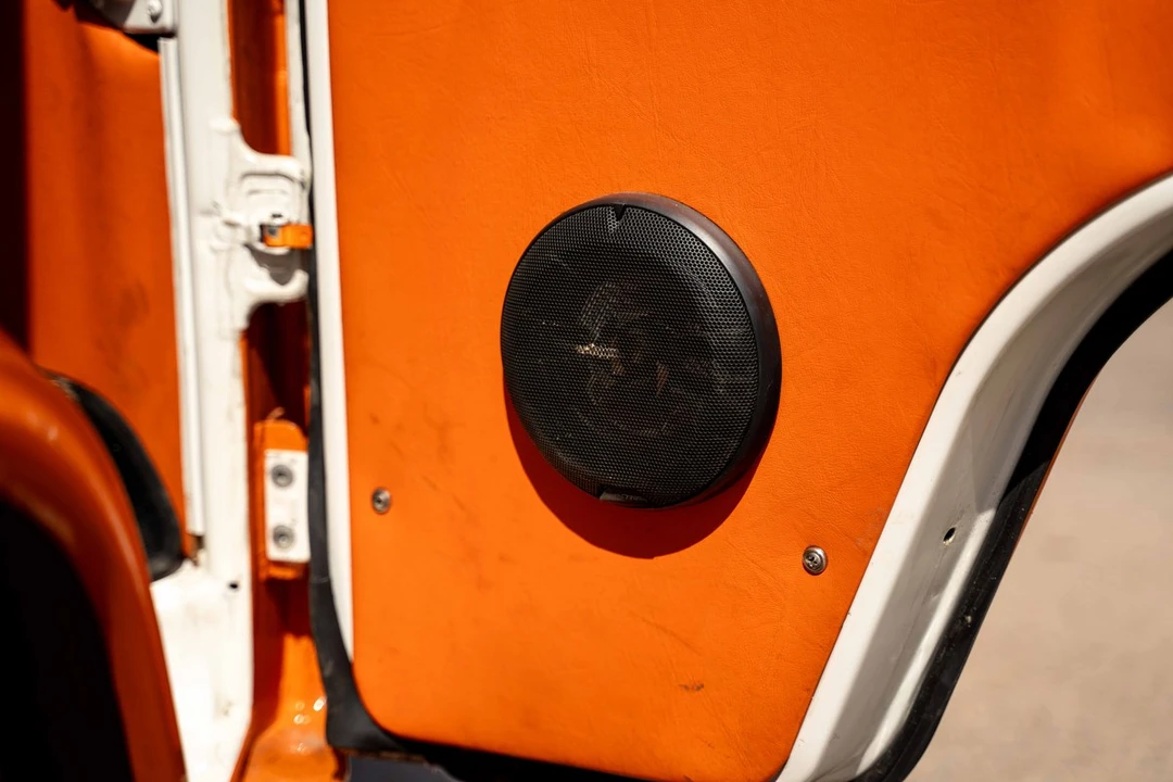 1974 Volkswagen Bay-Window Camper - Image 28 of 30