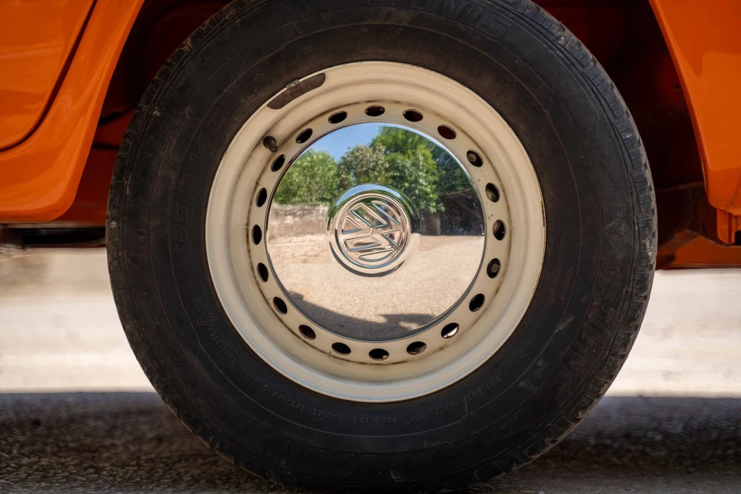 1974 Volkswagen Bay-Window Camper - Image 13 of 30