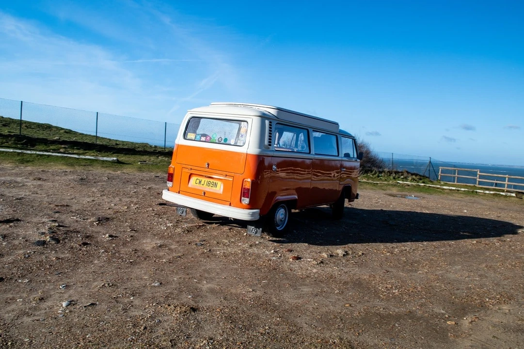 1974 Volkswagen Bay-Window Camper - Image 4 of 30