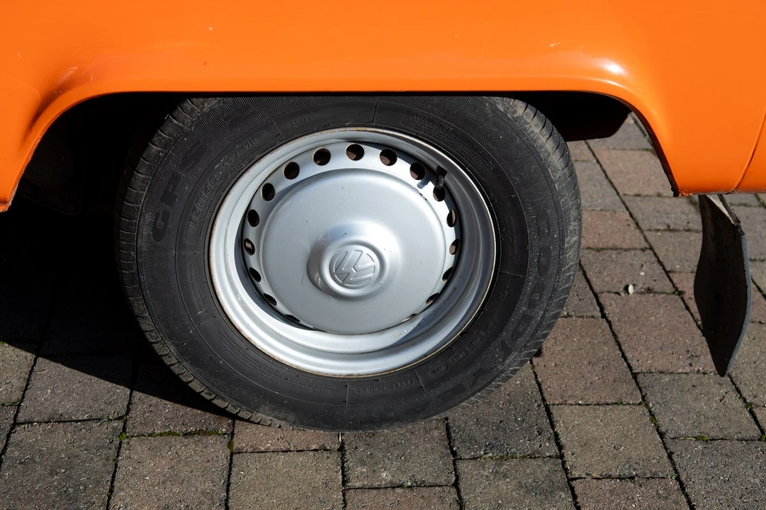 1974 Volkswagen Bay-Window Camper - Image 29 of 30