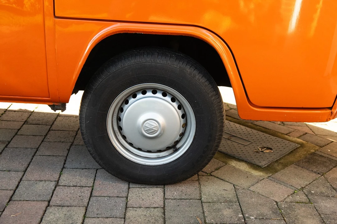 1974 Volkswagen Bay-Window Camper - Image 26 of 30