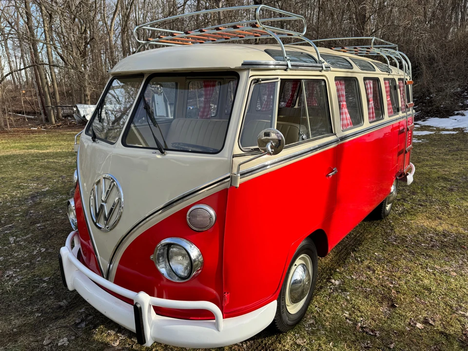 1974 Volkswagen Split-Window Bus - Image 8 of 31