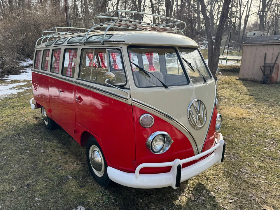 1974 Volkswagen Split-Window Bus - Image 18 of 31