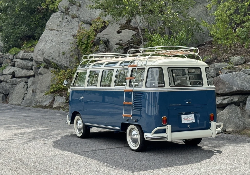 1974 Volkswagen Split-Window Bus - Image 22 of 31