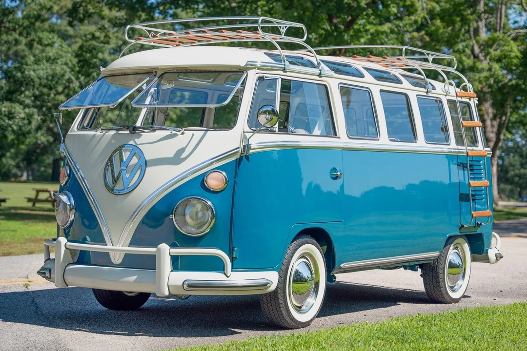 1974 Volkswagen Split-Window Bus - Image 15 of 31