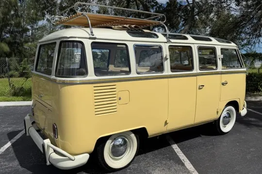 1974 Volkswagen Split-Window Bus - Image 2 of 8