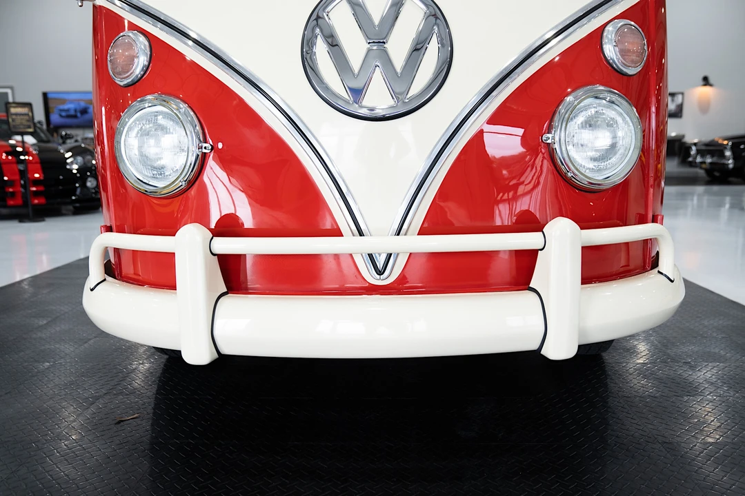 1974 Volkswagen Split-Window Bus - Image 18 of 31