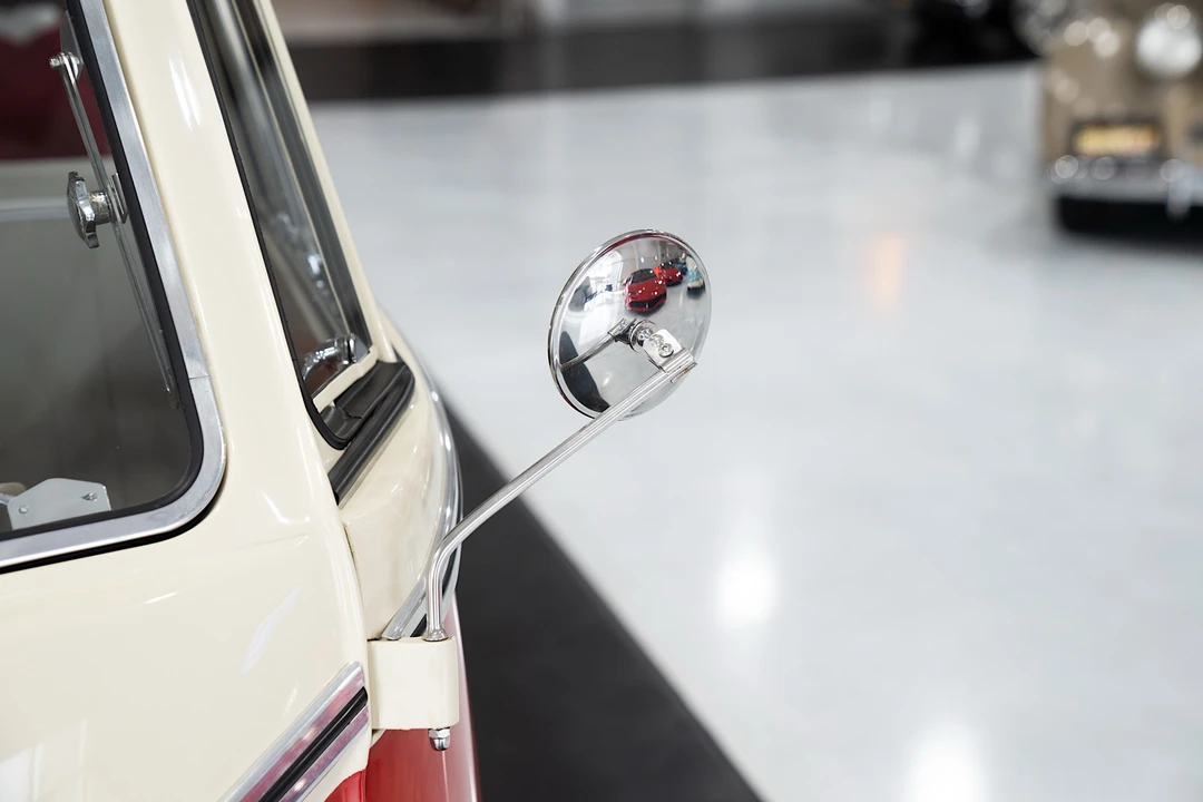 1974 Volkswagen Split-Window Bus - Image 20 of 31