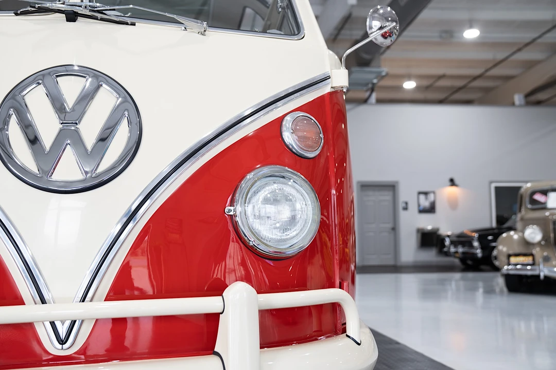 1974 Volkswagen Split-Window Bus - Image 16 of 31