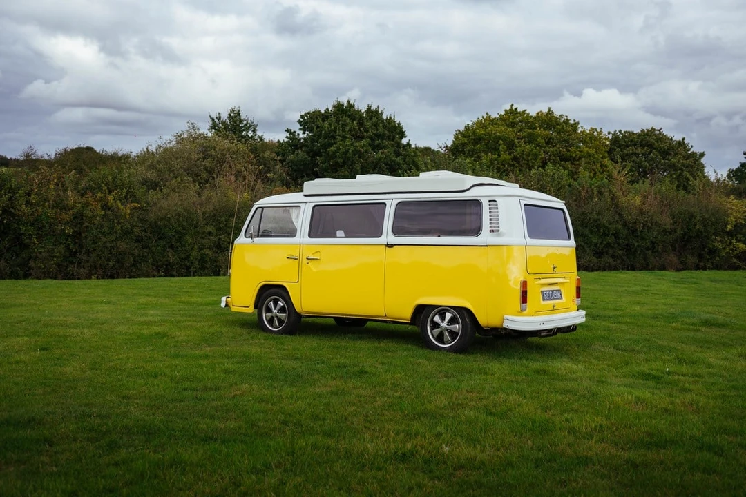 1972 Volkswagen Bay-Window Camper - Image 14 of 30