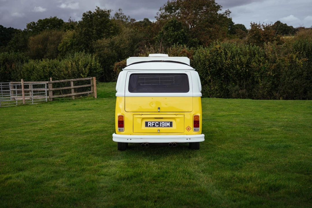 1972 Volkswagen Bay-Window Camper - Image 13 of 30