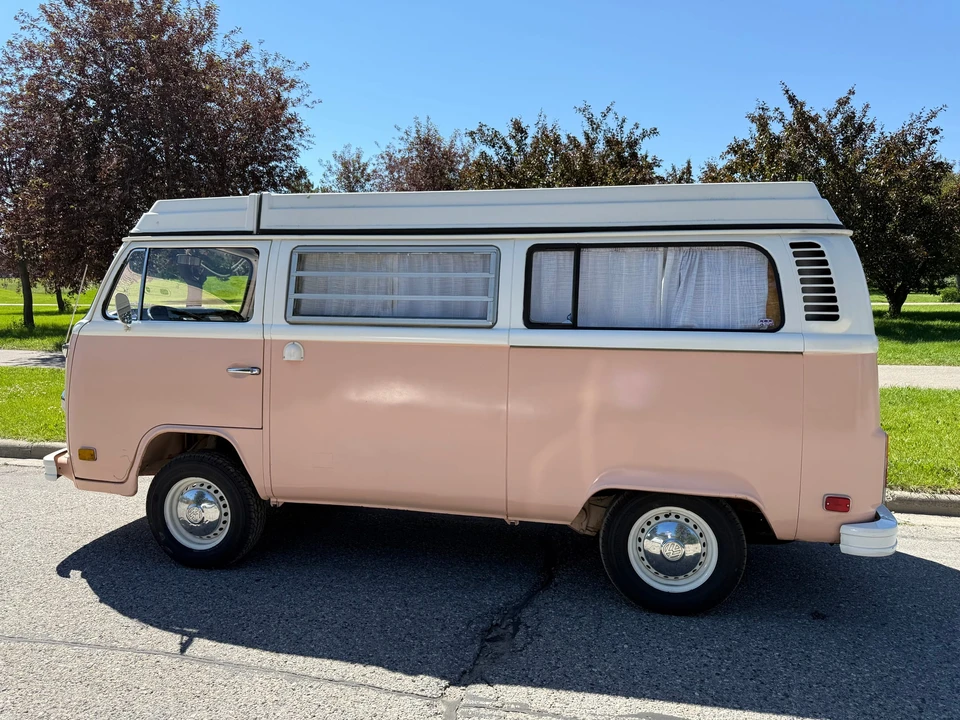 1974 Volkswagen Bay-Window Camper - Image 13 of 31