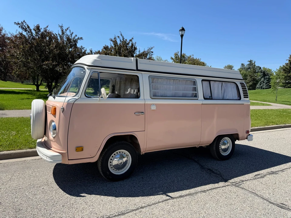 1974 Volkswagen Bay-Window Camper - Image 10 of 31