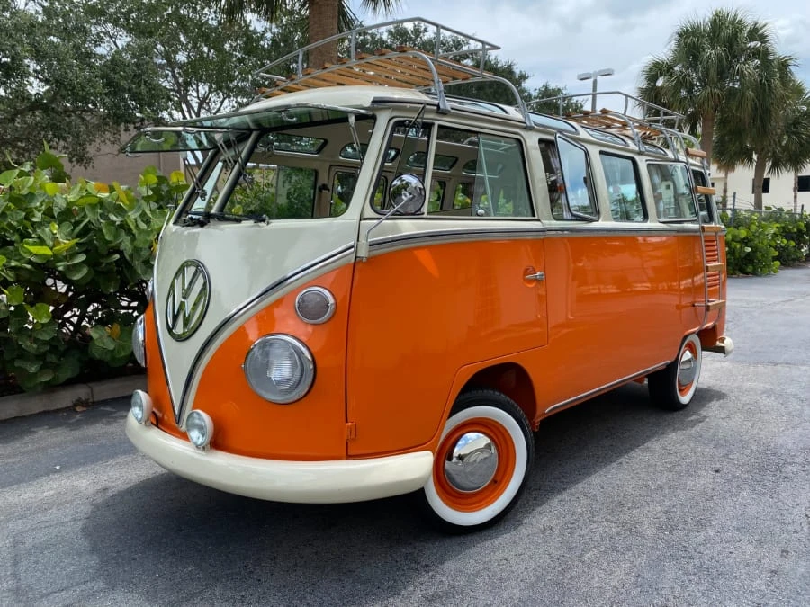 1974 Volkswagen Bay-Window Bus - Image 5 of 31