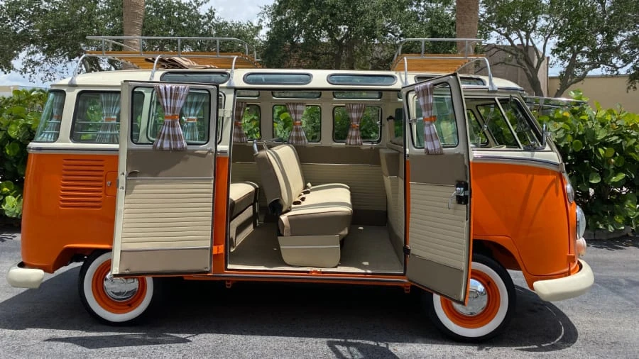 1974 Volkswagen Bay-Window Bus - Image 30 of 31